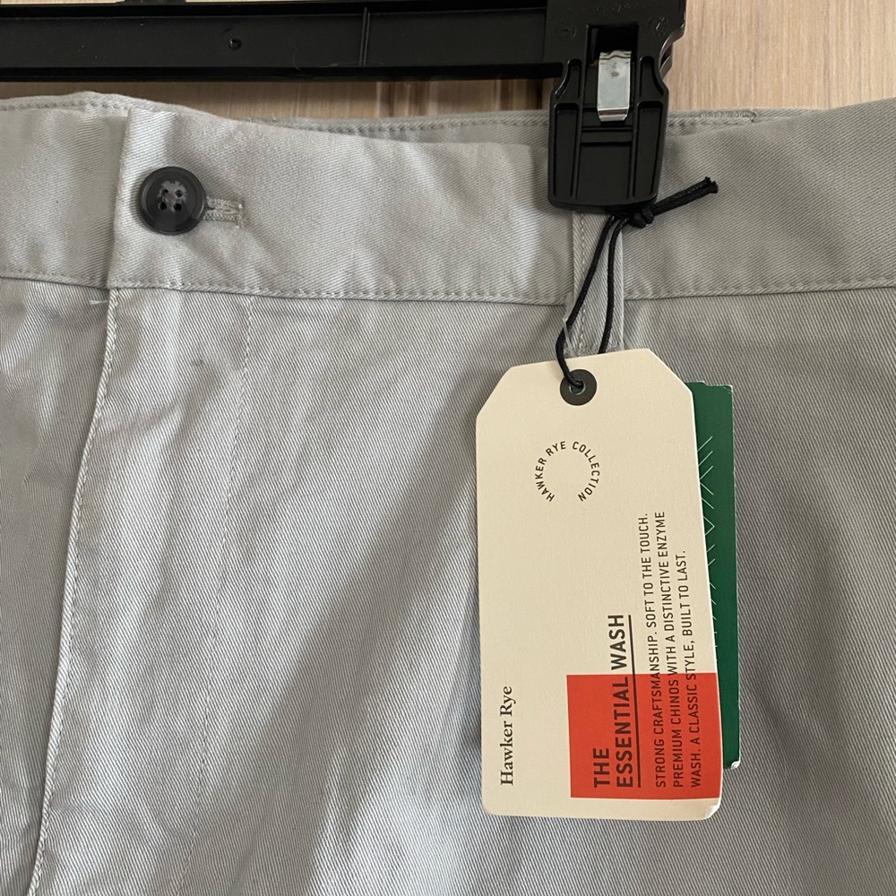 NWT Light Gray Hawker Rye Shorts Men's
